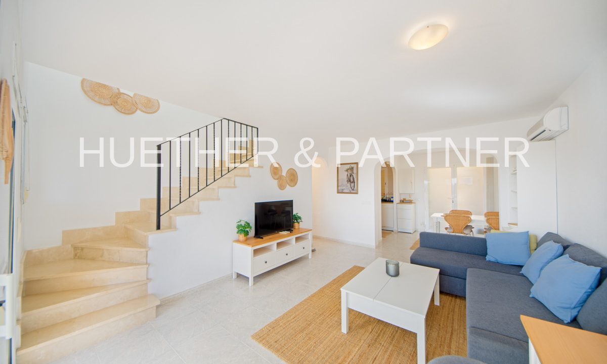 e7c5ab62-b2a5-48a8-b095-9f1c0bc146ef