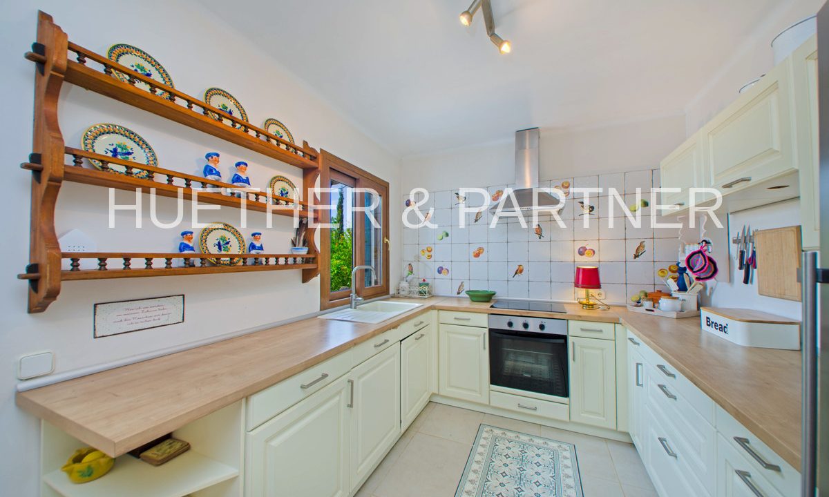 295cd221-bc04-43be-85cc-457fe3aa5d89