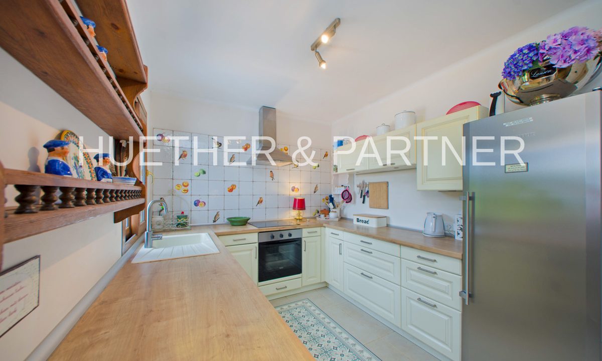 bcd8819d-abd9-4cd0-8905-c9c5bf9c4ad8