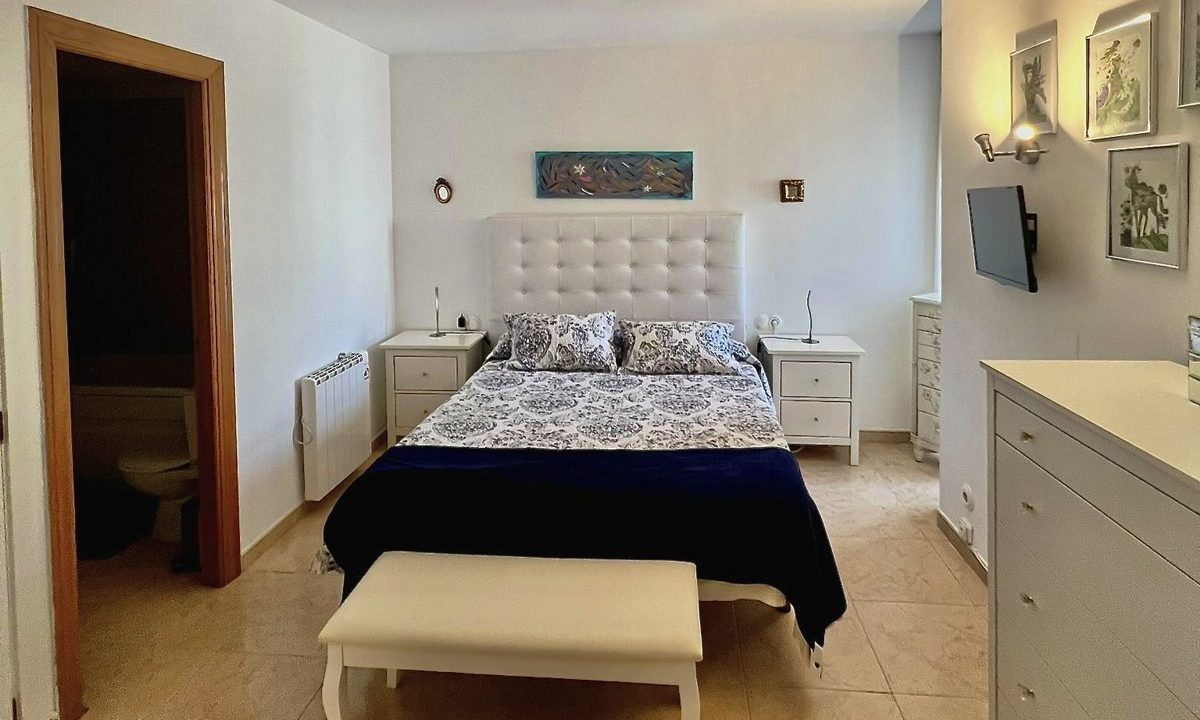 Dormitorios mit Bad en suite