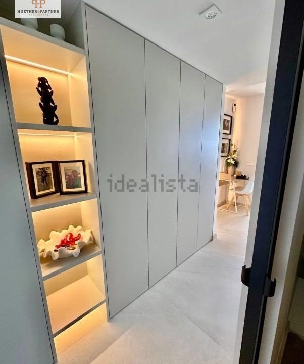 324b60d3-4e41-43e8-ae3d-a01279f97c46