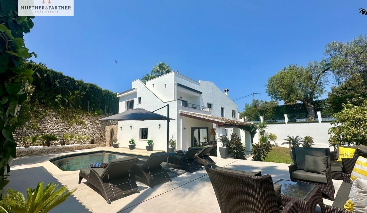 48b05cc9-8816-4f09-84ed-52a59408ea05