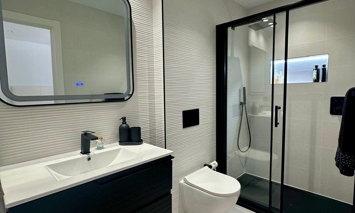 b1f234ec-1463-4898-a621-30b443f9bbdd