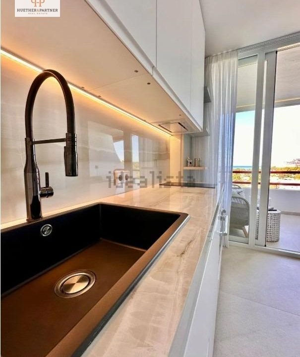 ccd0fc97-116b-467d-ba2e-ef14102edf63