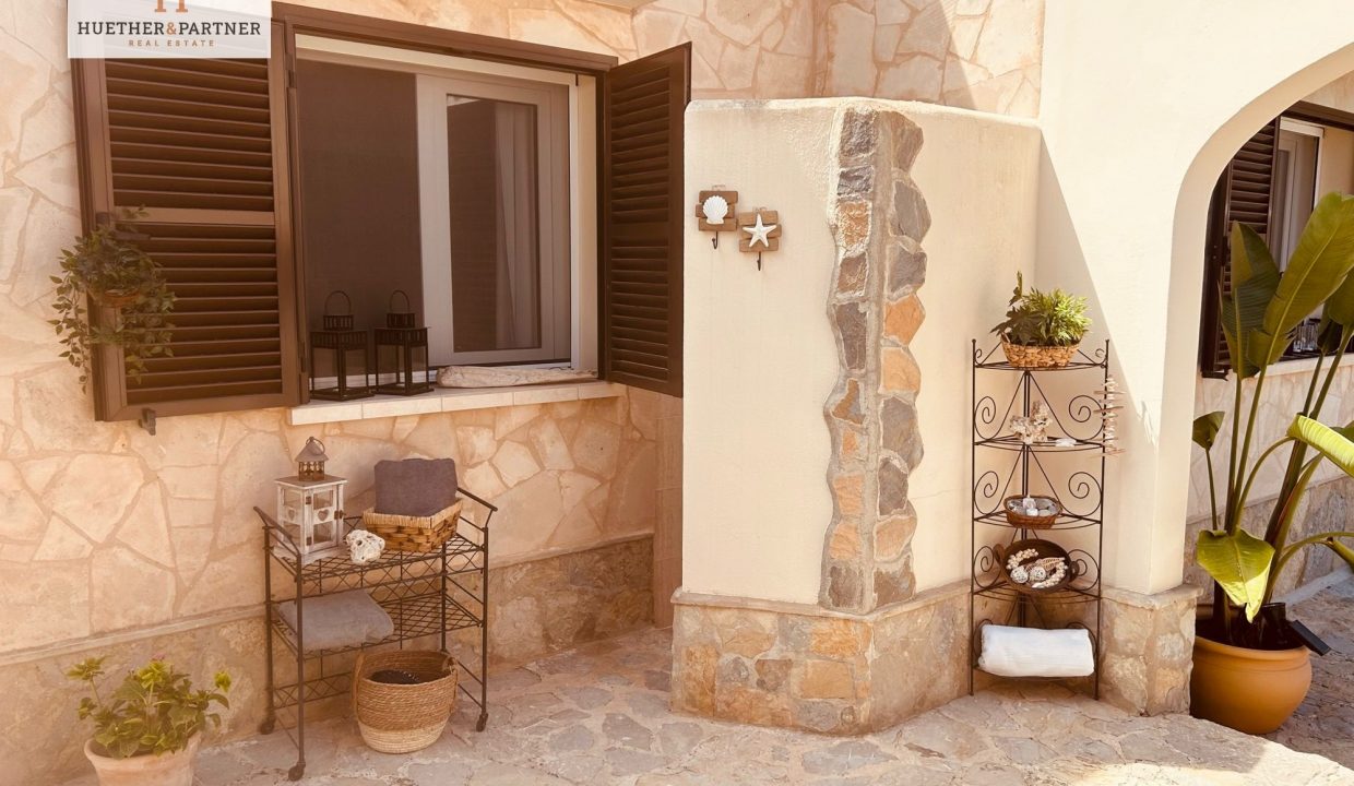 18b90c09-a8d1-49c0-a266-3a56bdc1e70d