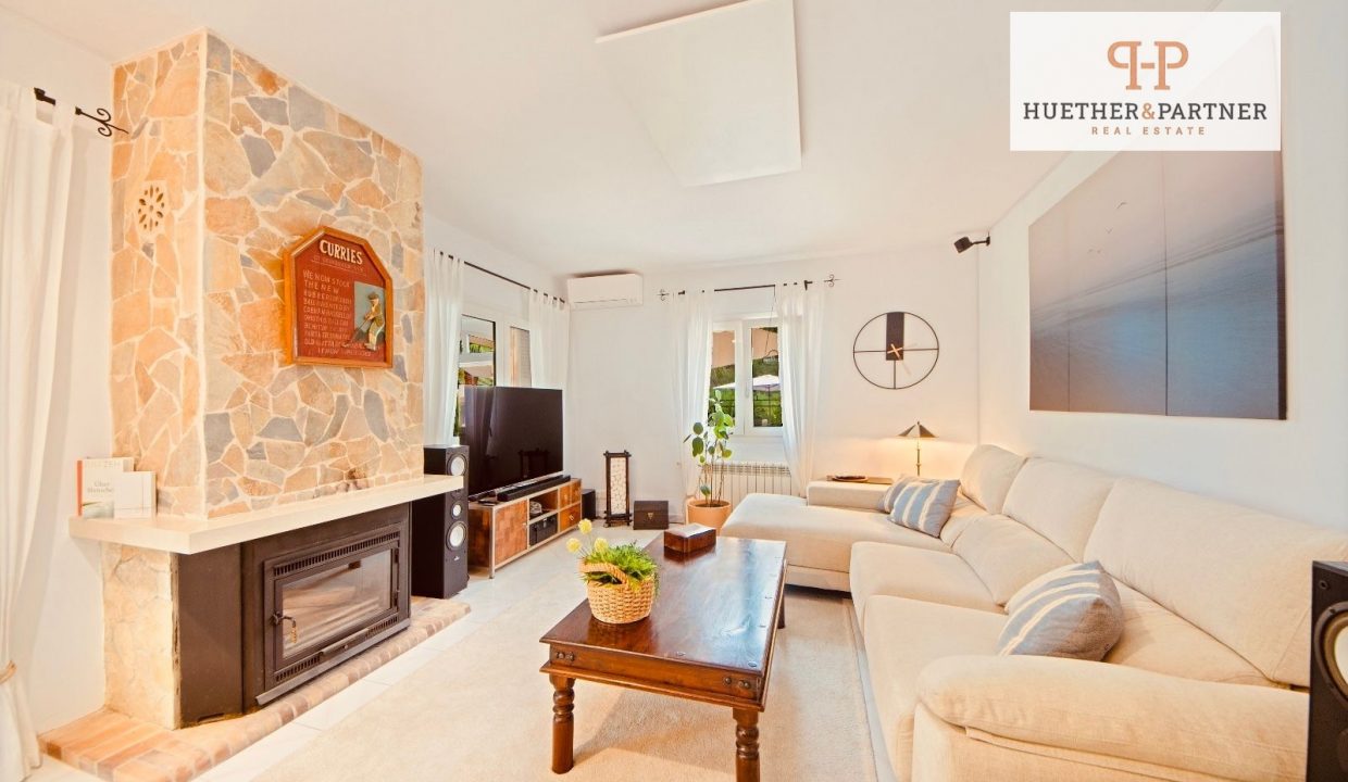 51b1580b-575b-414d-b8dc-a0b4b892f363