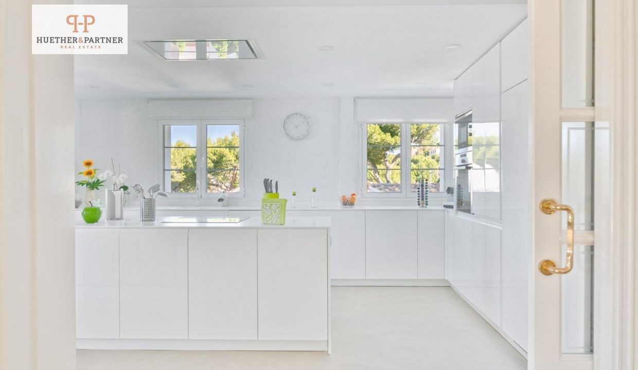 5bbe32fe-1b15-42b4-939b-89dd87b2f0d9