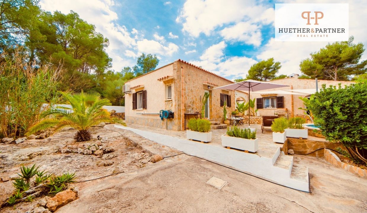 e6df6820-b168-47fa-bf99-481e1e86f147