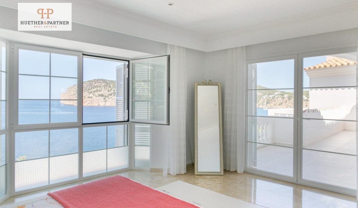 ea18e3c4-5968-40d1-95a8-58e9be1a1c35