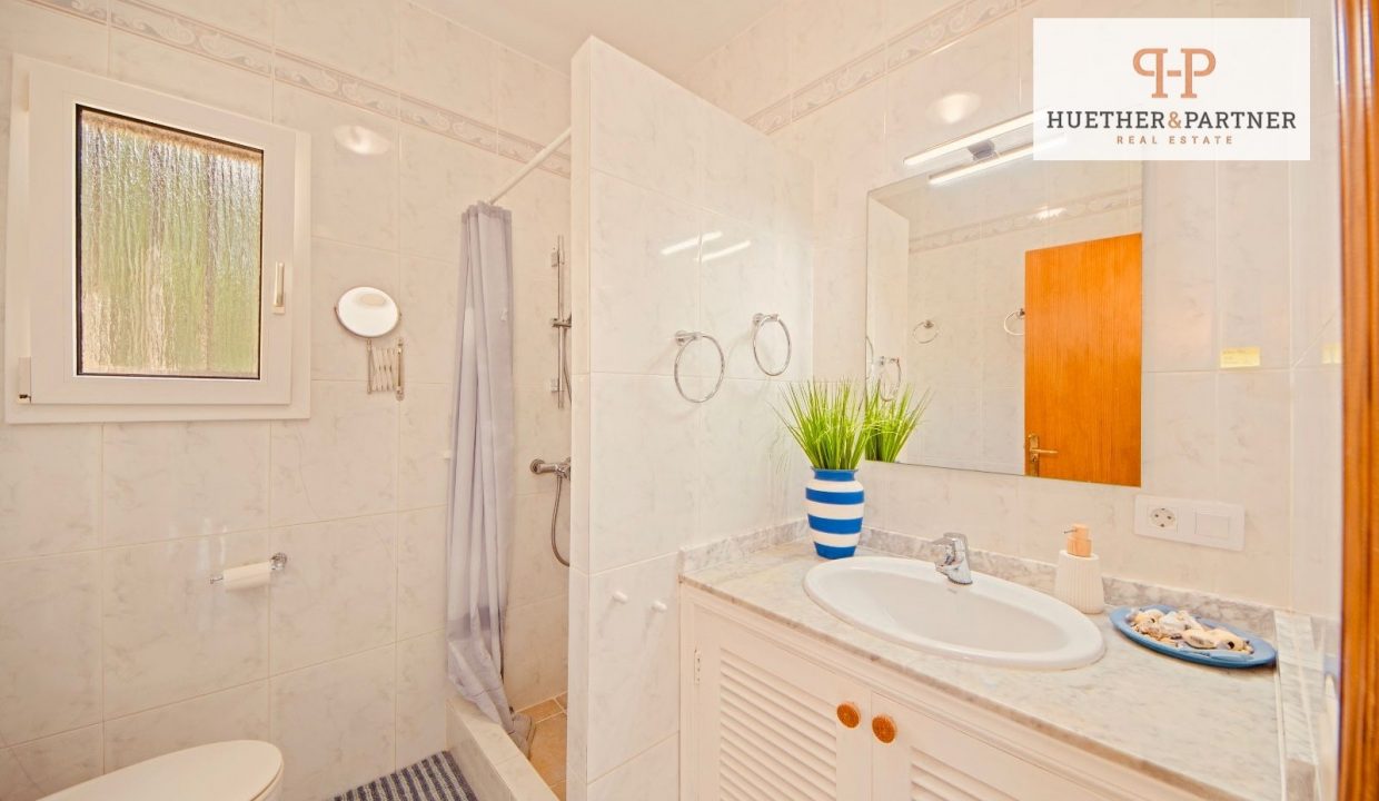 eff083b4-f1dc-4a0a-a02f-1201e35d9749