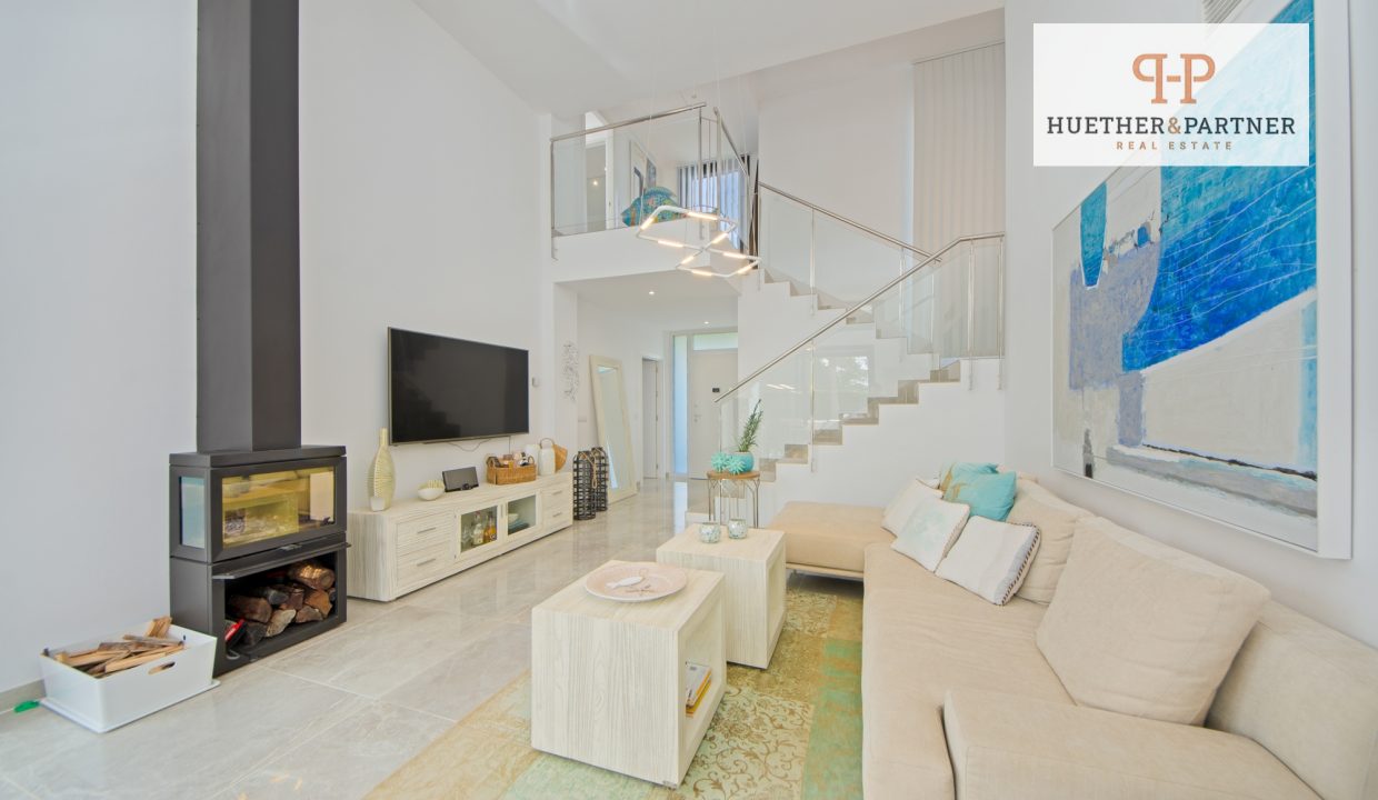 15731930-5be1-4bb5-8574-32cd4211f251