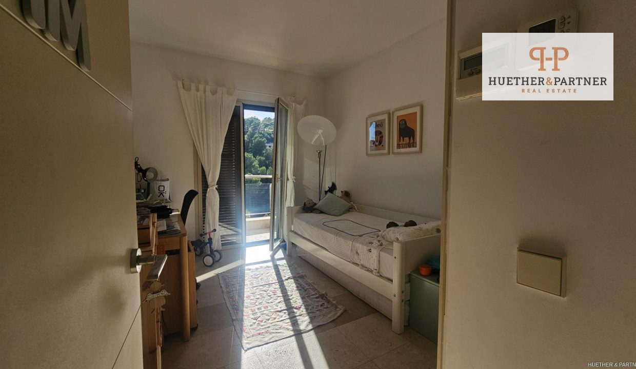 ad2870d4-d29f-47e3-a5c7-5e5cef1f59ef