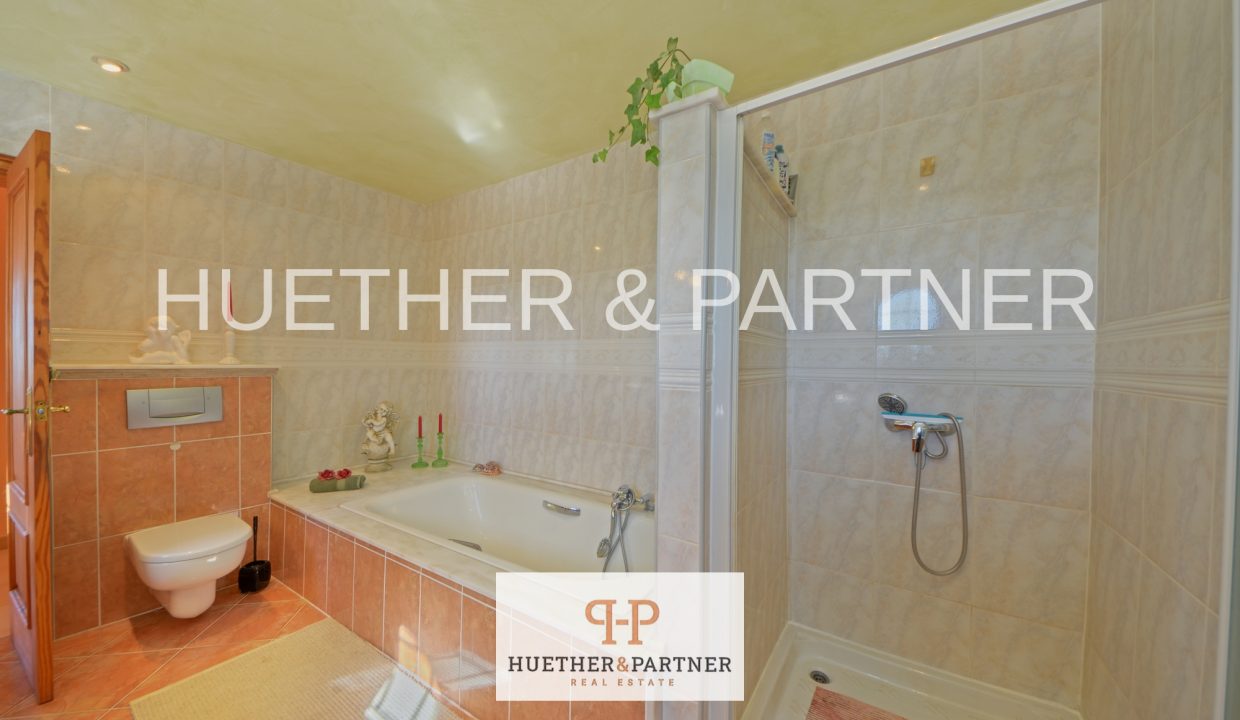 7f27796a-9517-4836-9424-d00f98e178ff