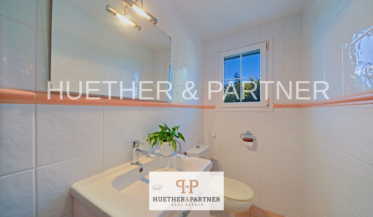 f19af80d-f22a-4b45-9fcb-794f31b42a79