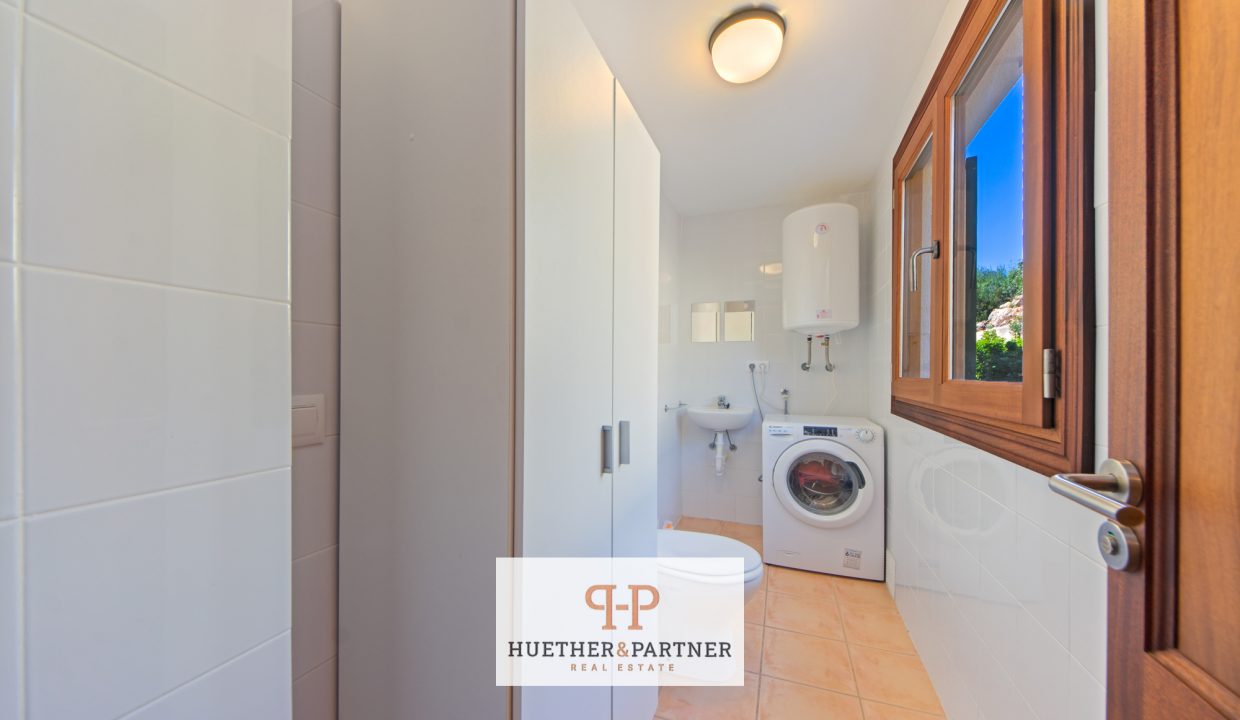 b0e48792-227a-40a9-931d-321a6175e2f1